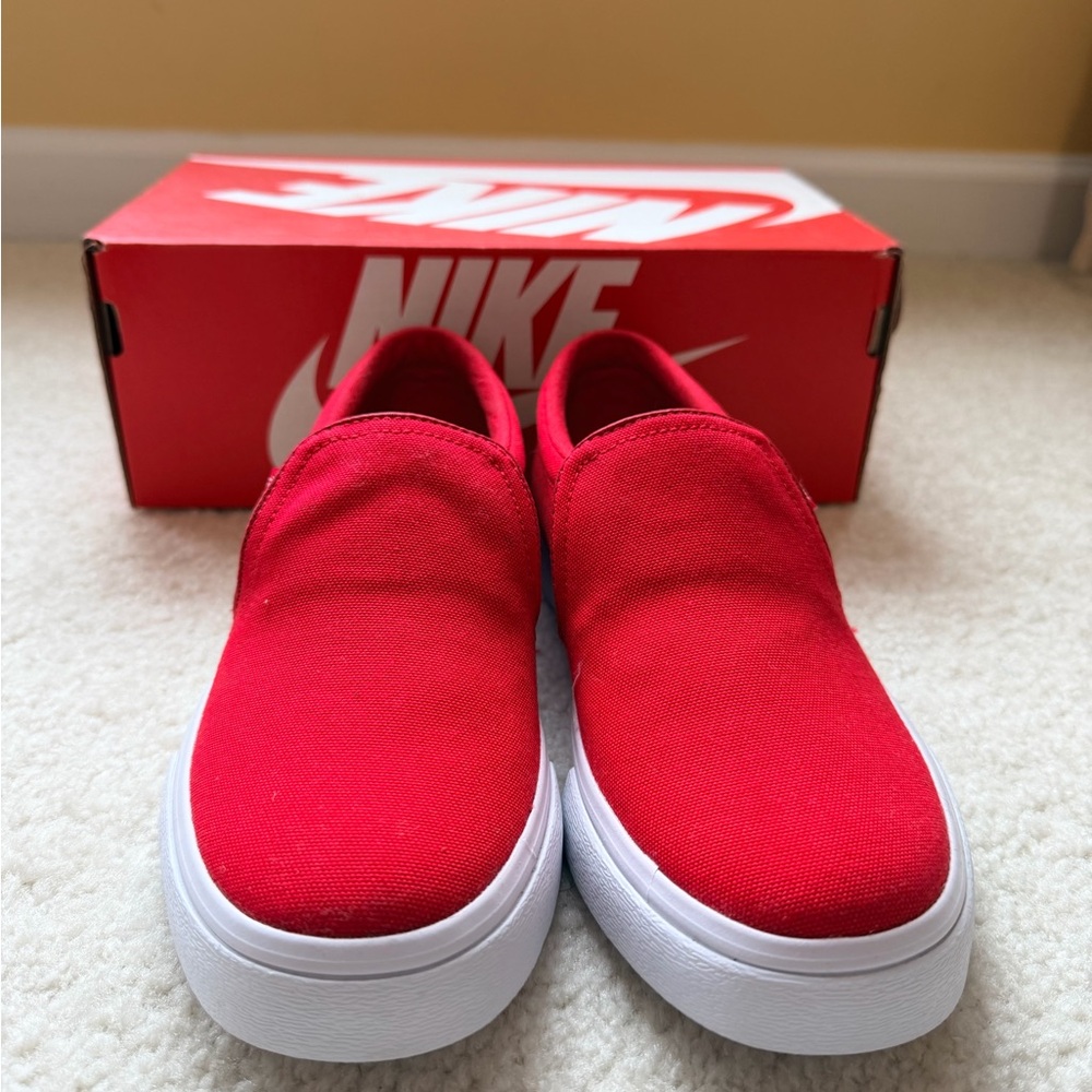 Nike Vibrant Red Canvas Slip-Ons - Picture 4 of 6